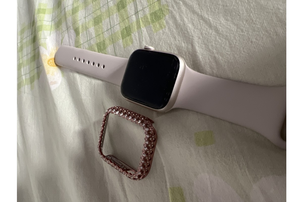 Vând și cumpăr | Apple Watch 7 , 45 mm